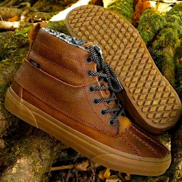 vans del pato brown